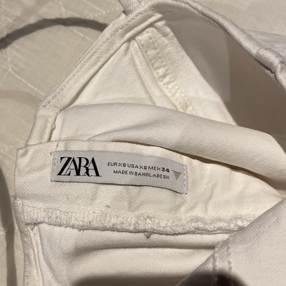 EUC Zara white denim mini dress - Picture 4 of 4